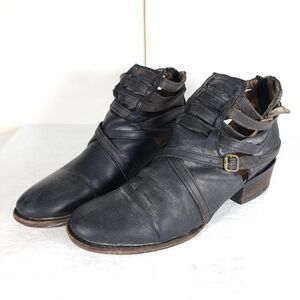 Freebird By Steven Women's Stair US8M Distressed Brown Leather Strappy Booties